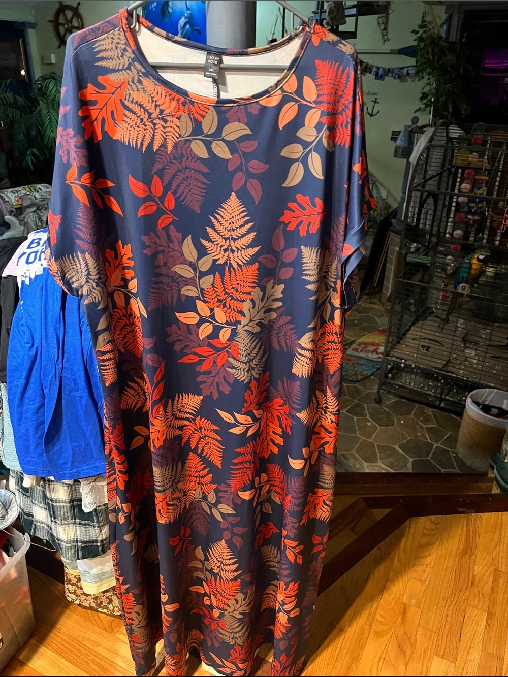 Women’s Navy Floral Print Relaxed Fit Dress